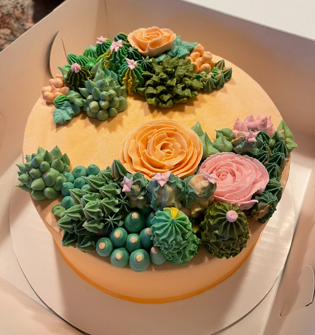 Nathalie - Custom Cake