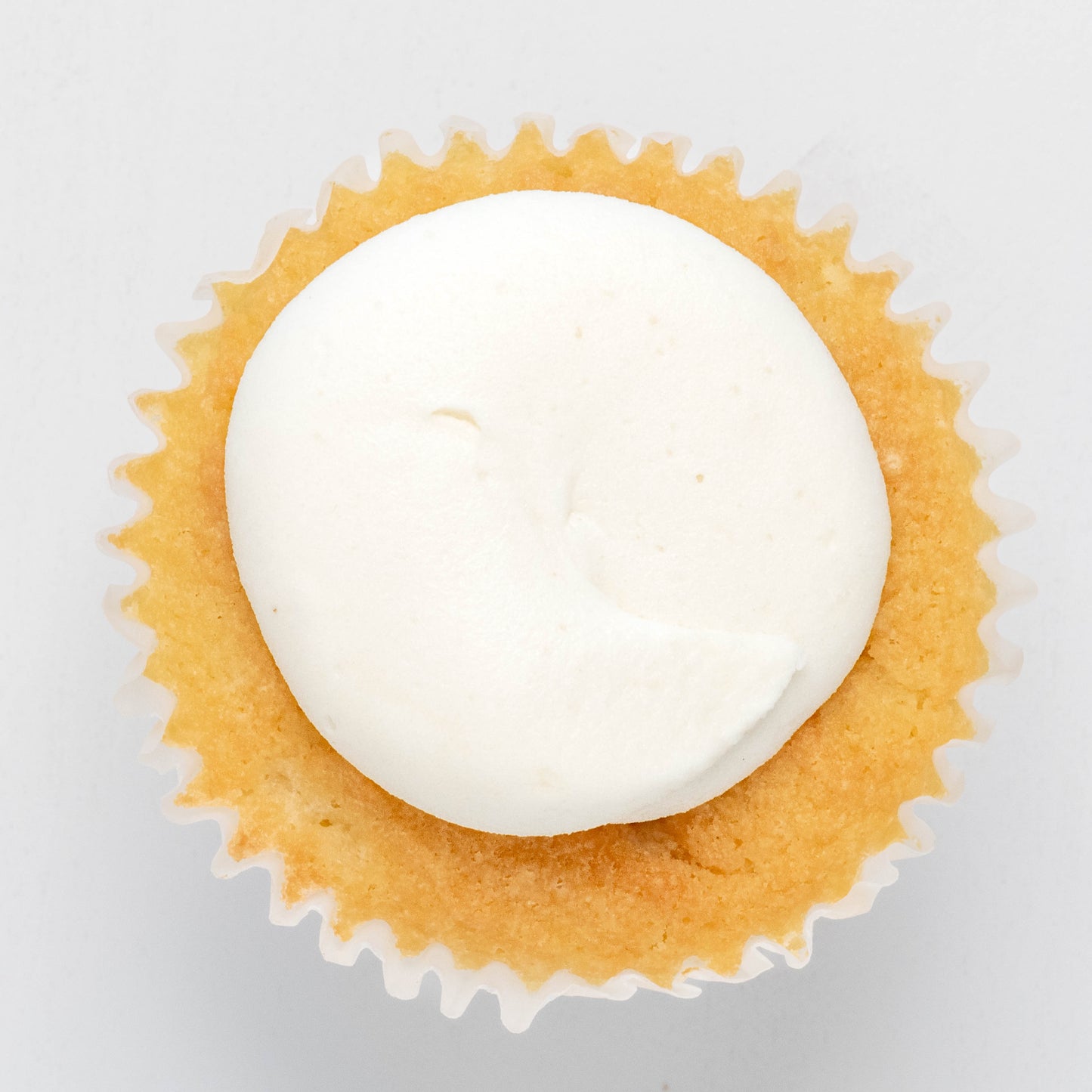 Keto Vanilla Cupcakes