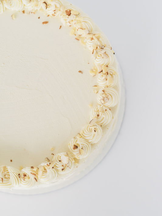 Amaretto Cake